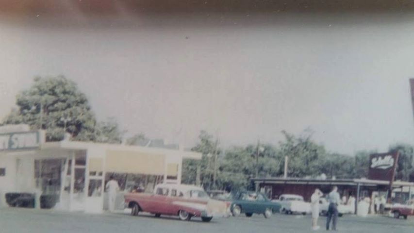 Schells Dairy Swirl Miniature Golf 5th street
