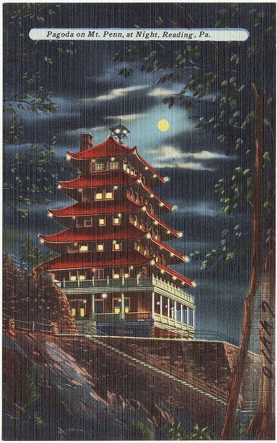 Berks County Christmas - Day 24 - Blinking Pagoda - Berks Nostalgia