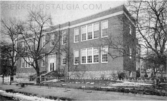 Hamburg Elementary School