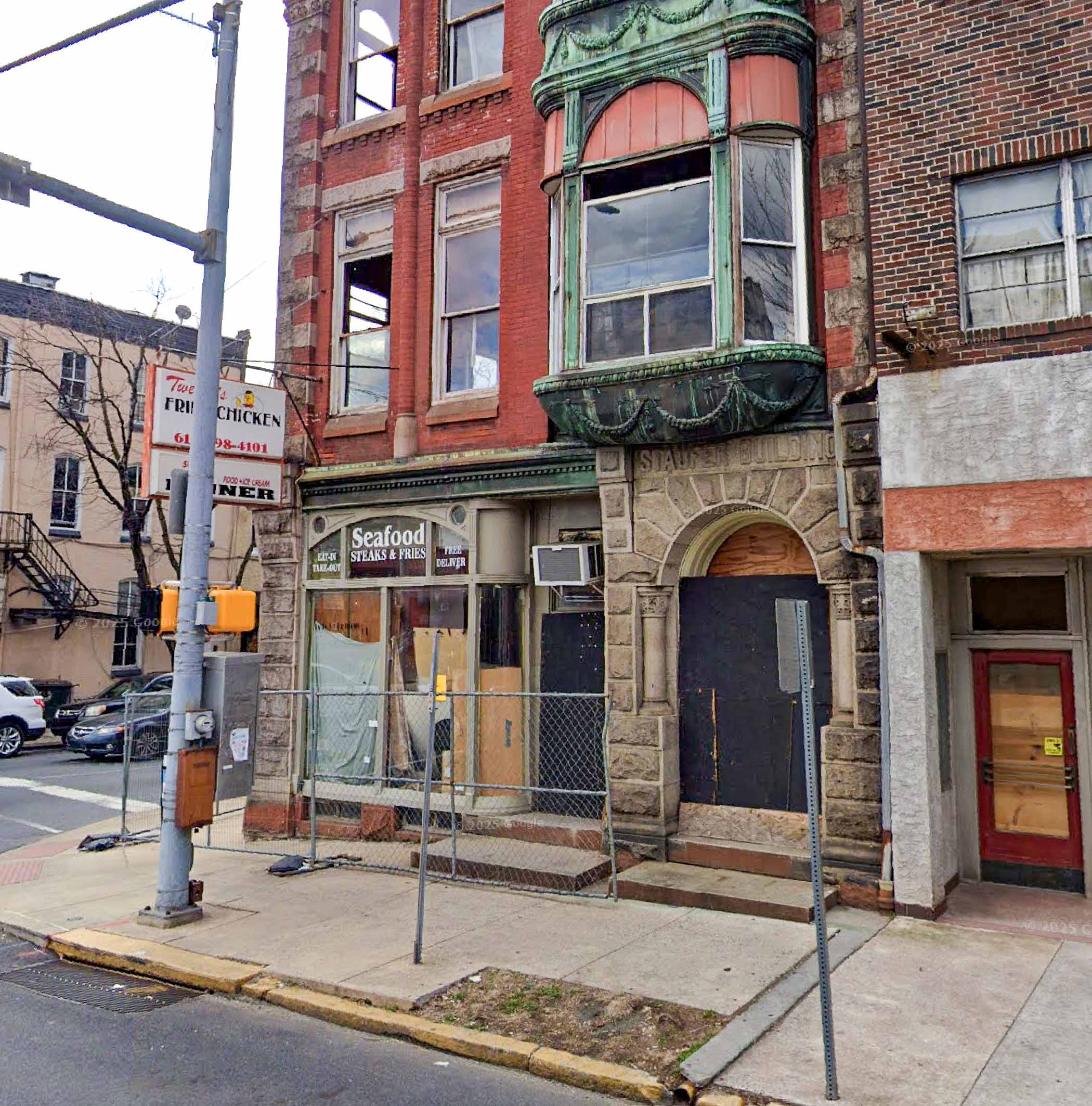 Staufer Building - 62 S. 6th Street